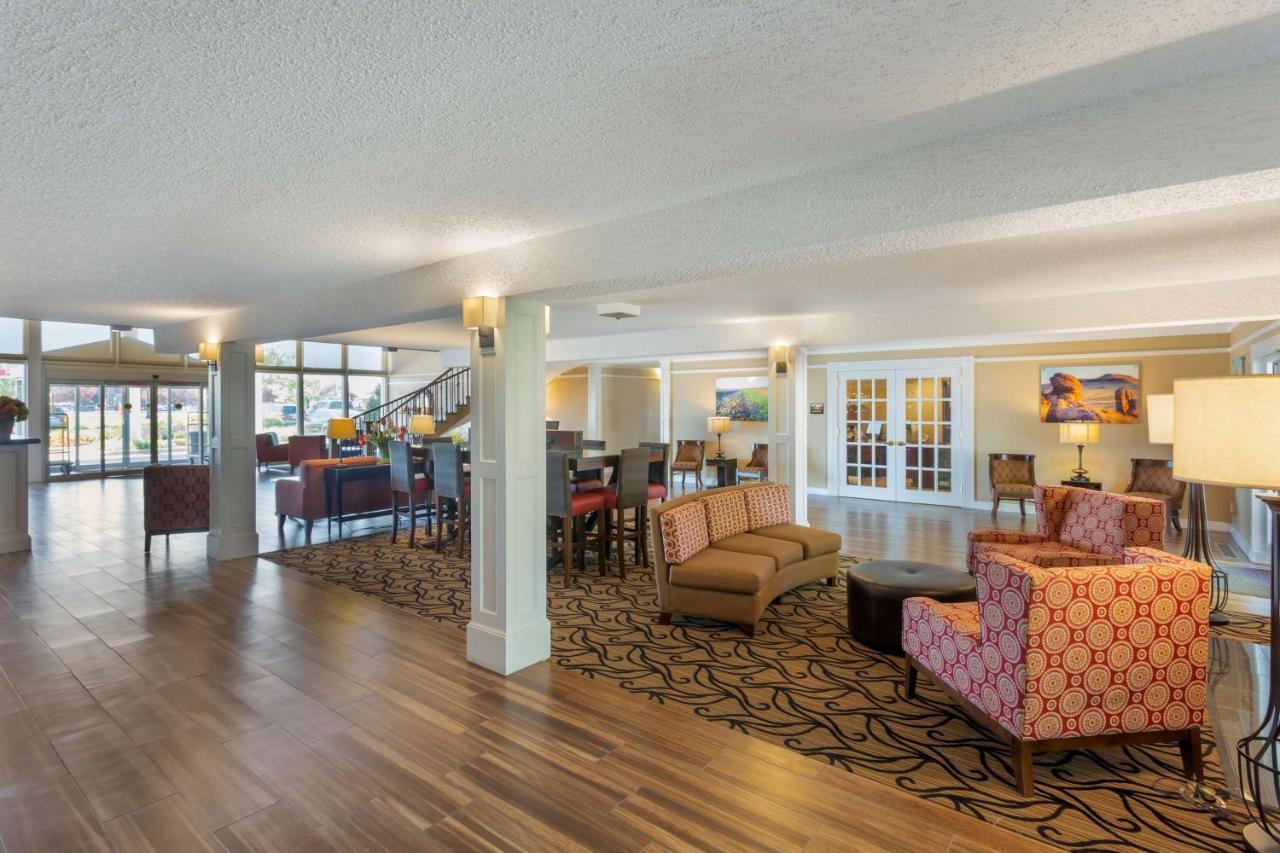 Best Western Plus Burley Inn & Convention Center Экстерьер фото